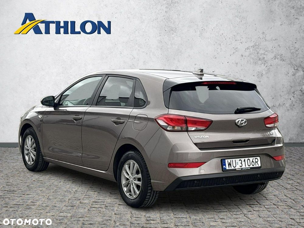 Hyundai i30 1.5 DPI Classic + - 3