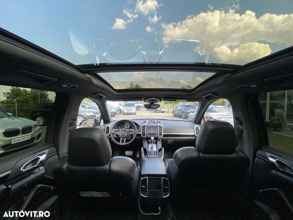 Porsche Cayenne S E-Hybrid Platinum Edition - 14