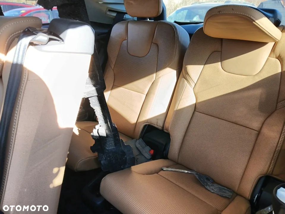 Volvo XC 90 T6 AWD Inscription - 33