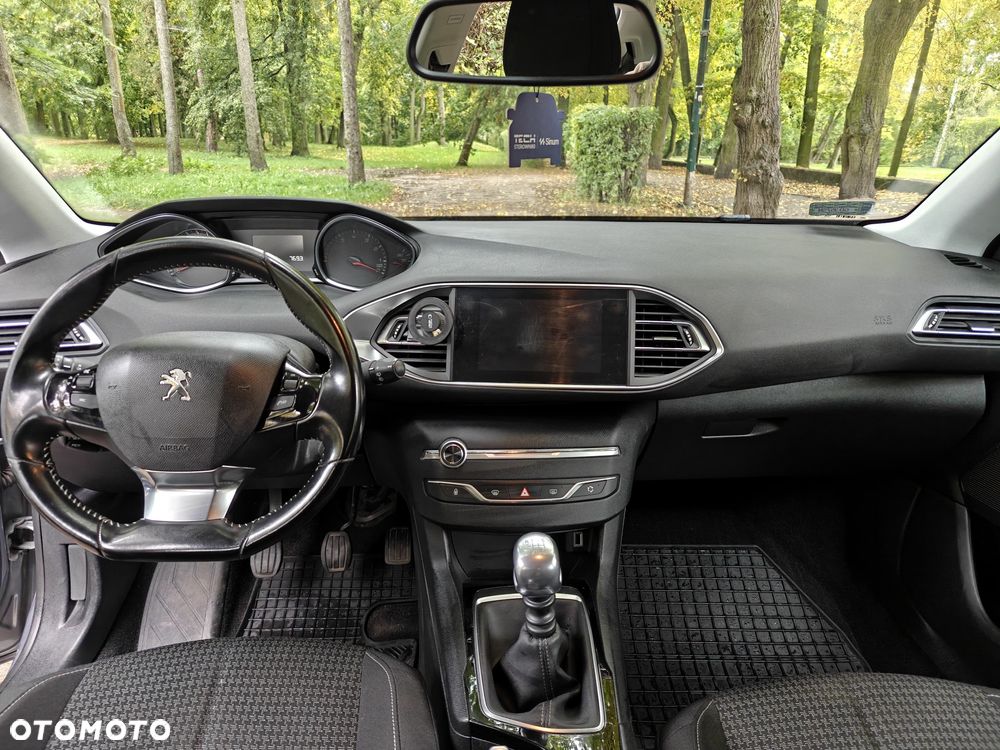 Peugeot 308 1.2 PureTech Active S&S - 5