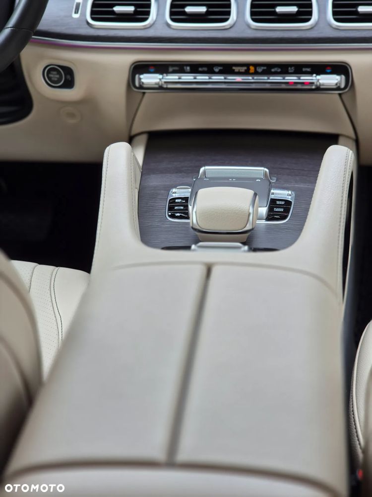 Mercedes-Benz GLE - 11