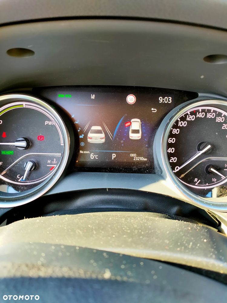 Toyota Camry 2.5 Hybrid Executive CVT - 9