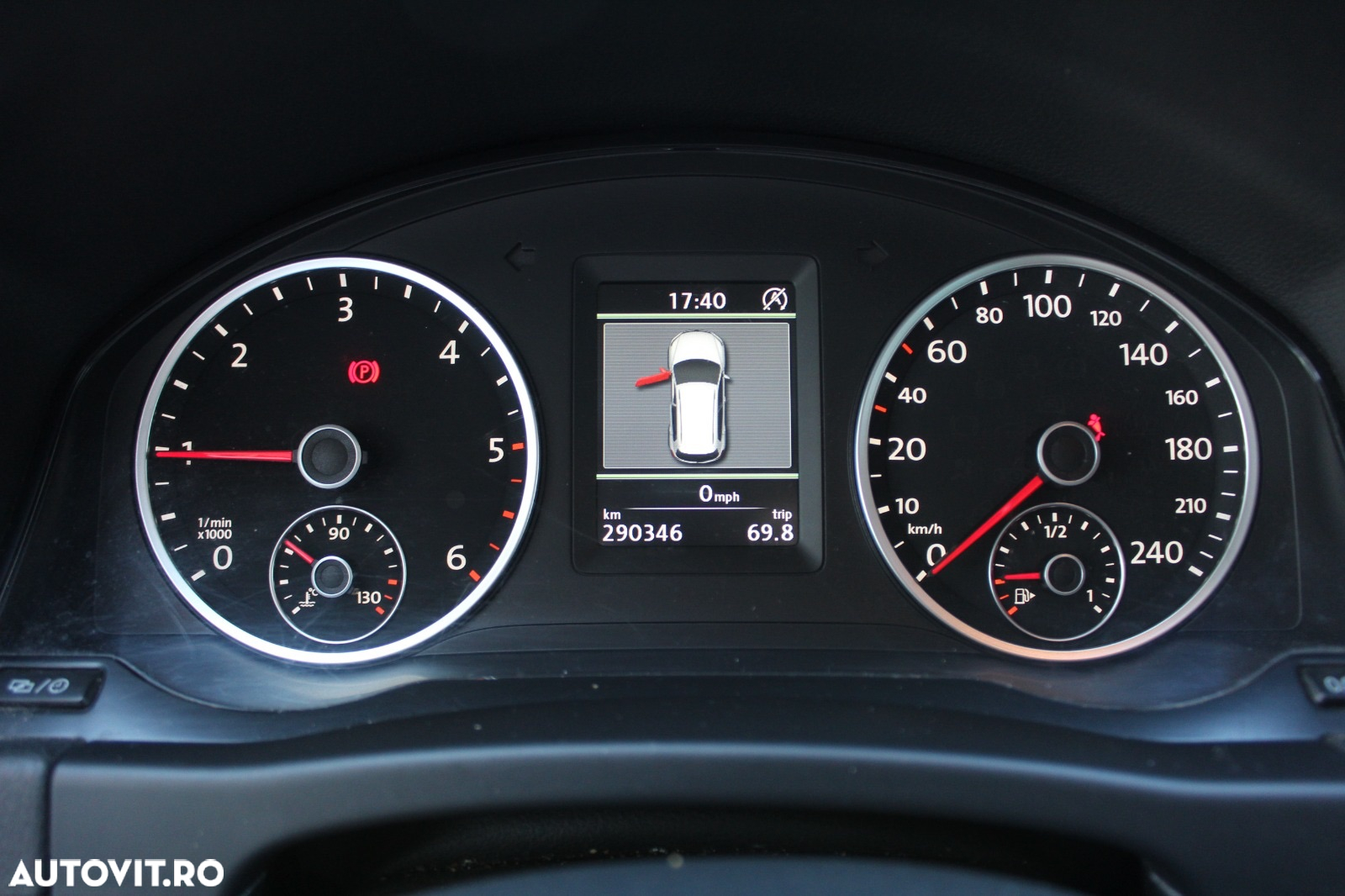 Volkswagen Tiguan 2.0 TDI 4Motion BMT Track & Style - 13