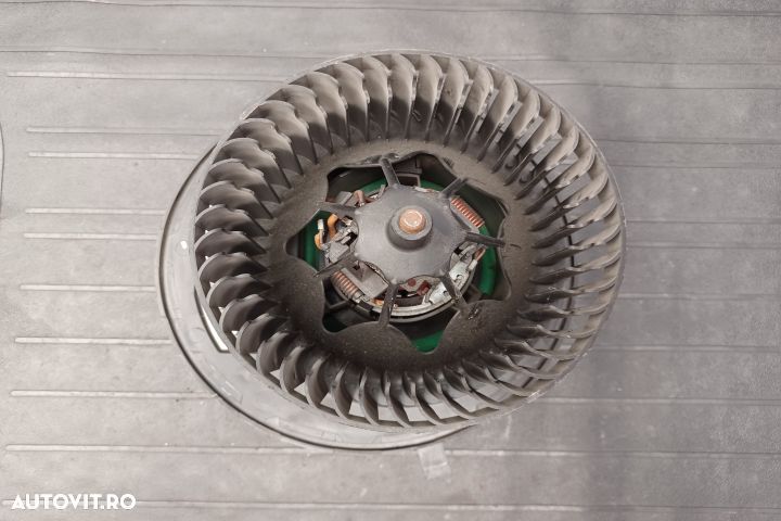 Ventilator aeroterma 5Q0907521E 5Q0907521E Volkswagen VW Golf Plus 1 - 3