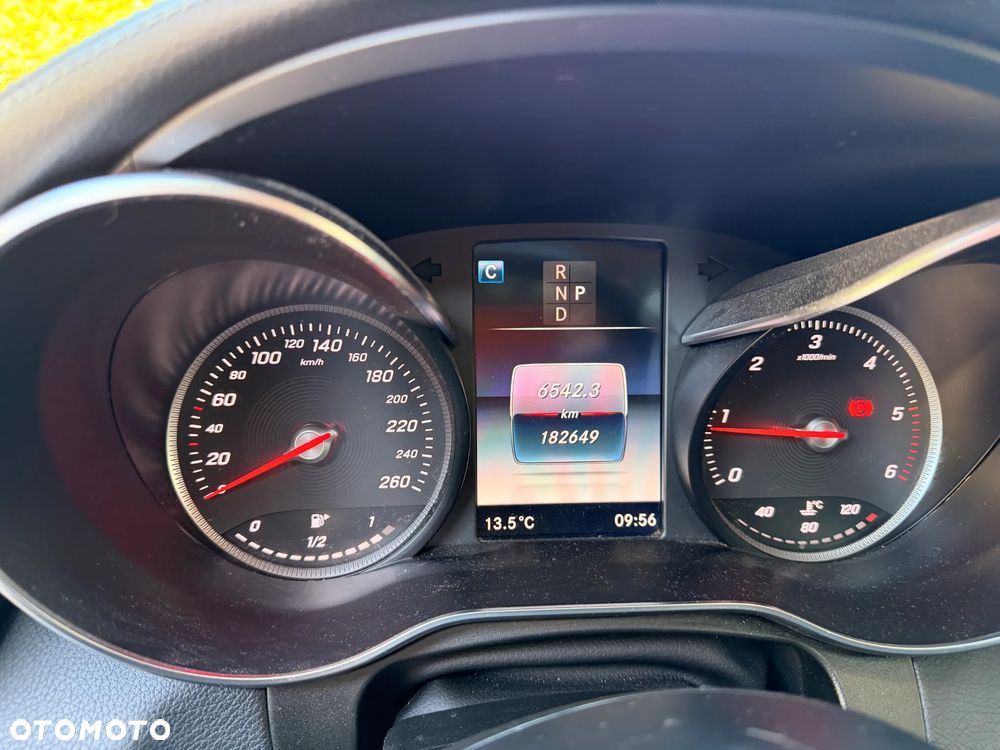Mercedes-Benz GLC 350 d 4-Matic - 27