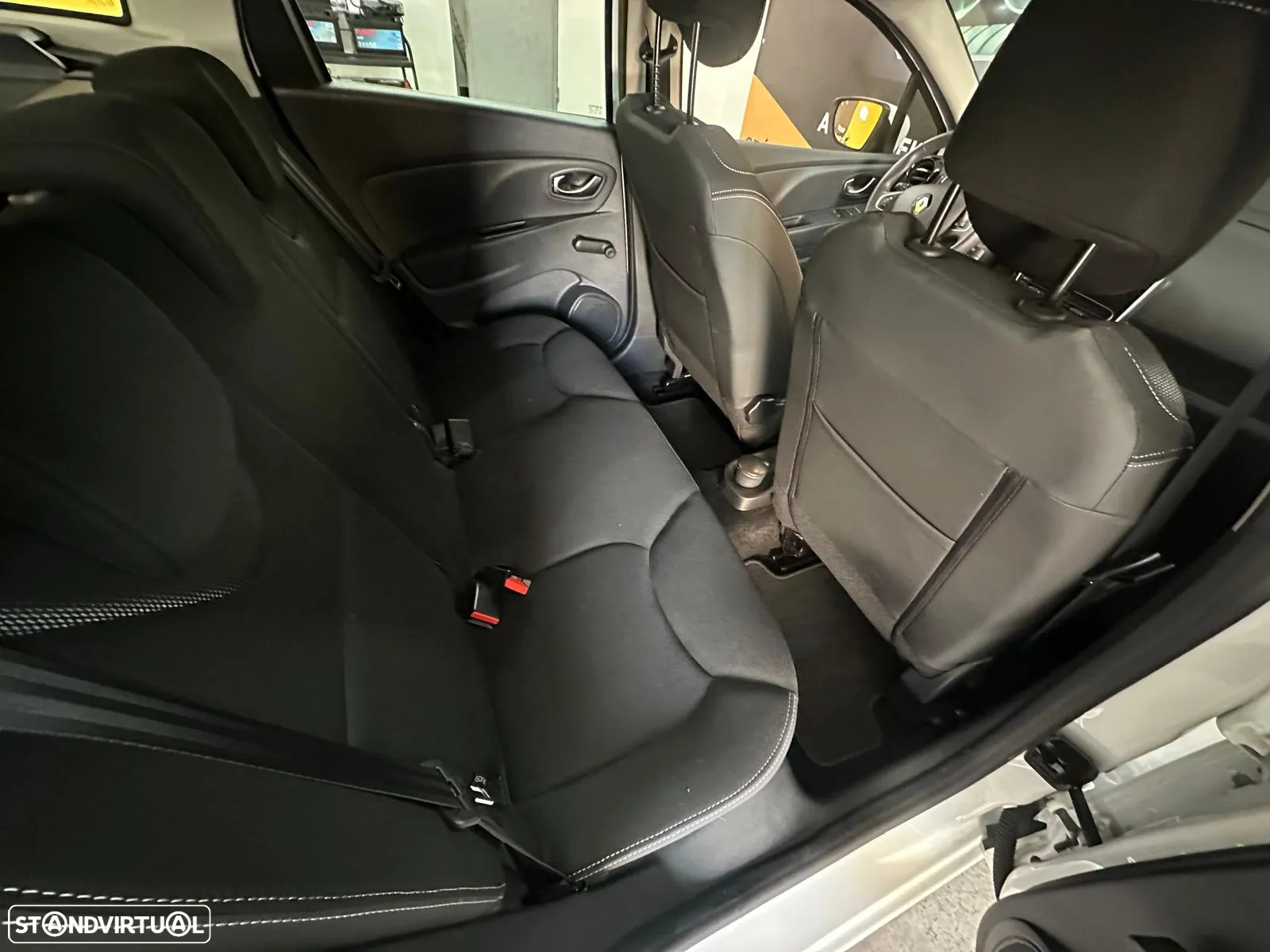 Renault Clio Sport Tourer 0.9 TCe Zen - 13