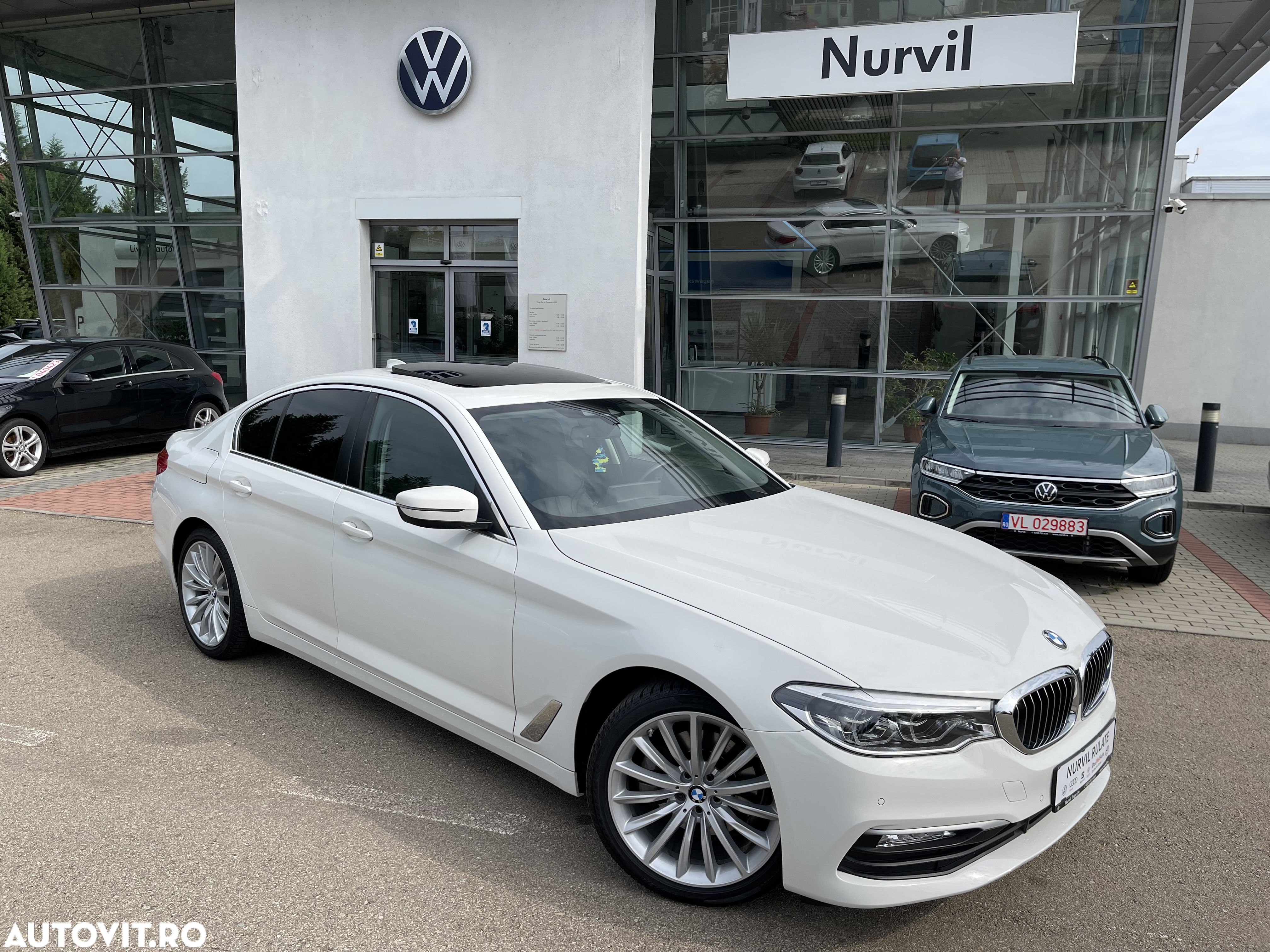 BMW Seria 5 520d AT - 1