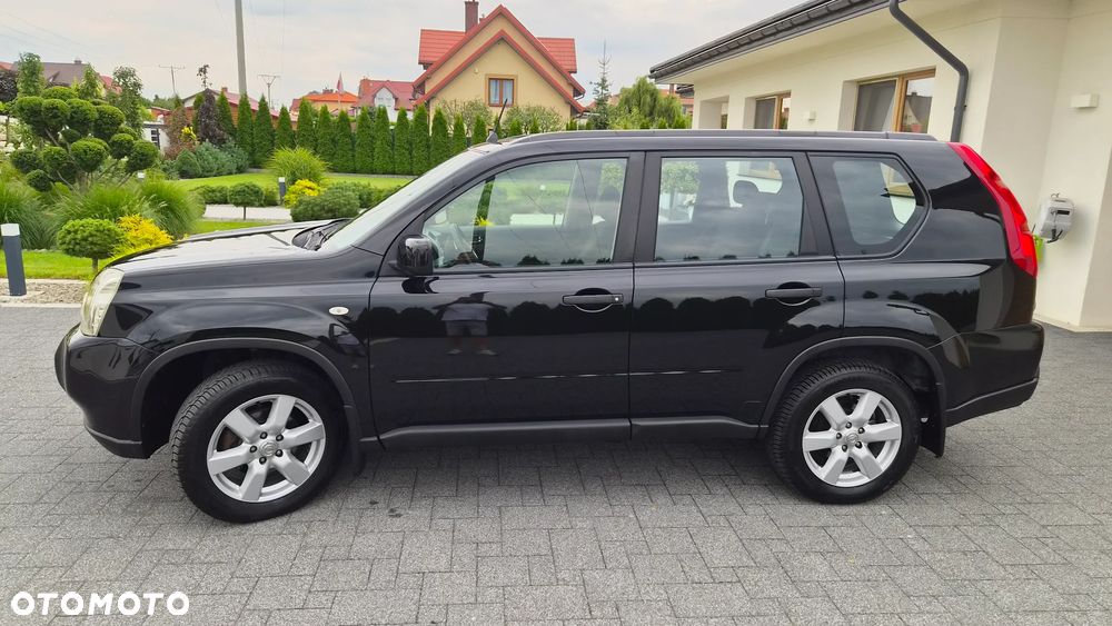 Nissan X-Trail 2.0 dCi 4x4 DPF XE - 24