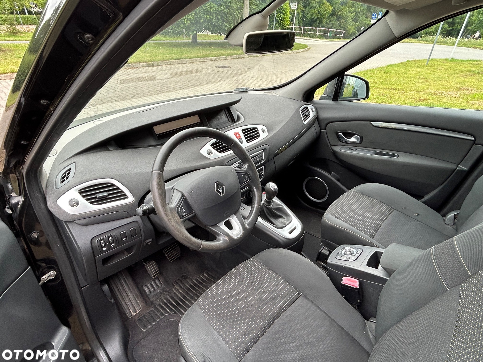 Renault Scenic 1.4 16V TCE Bose Edition - 7