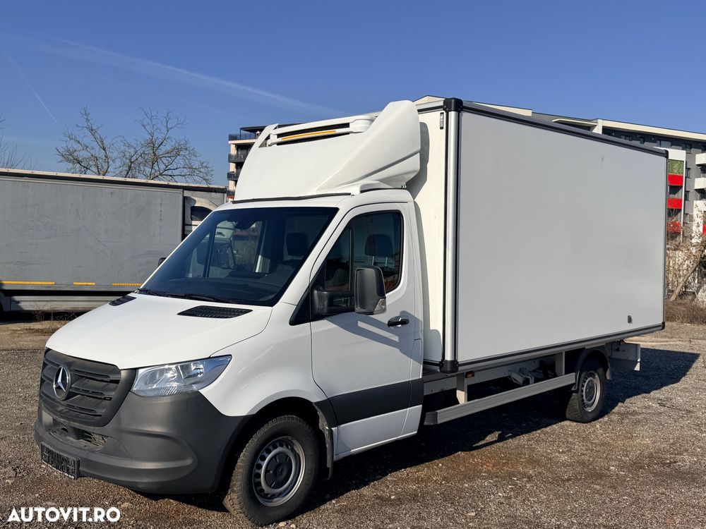 Mercedes-Benz Sprinter 317 - 1