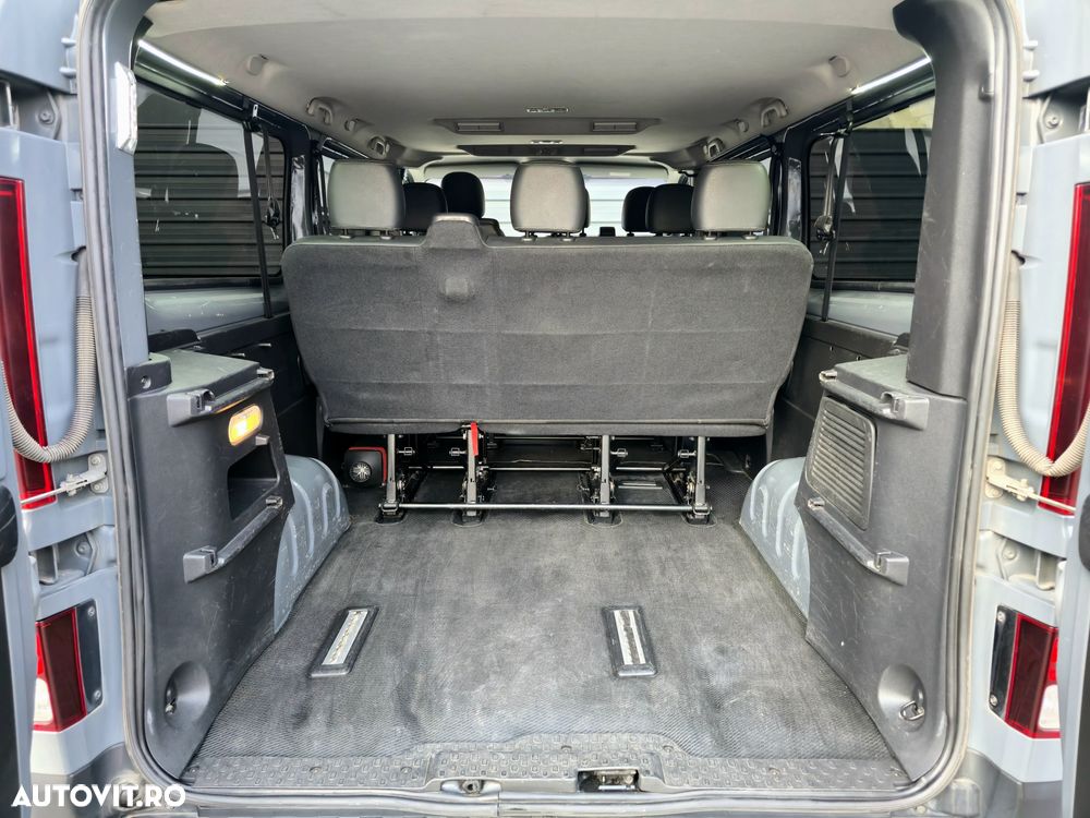 Renault Trafic 2.0 Blue dCi 145 Combi L2H1 7+1 locuri Expression - 21