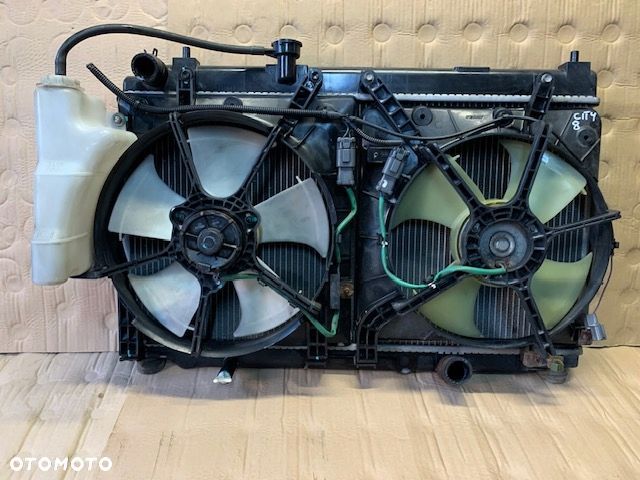 honda city iv 2008r chłodnica wody wentylatory - 5