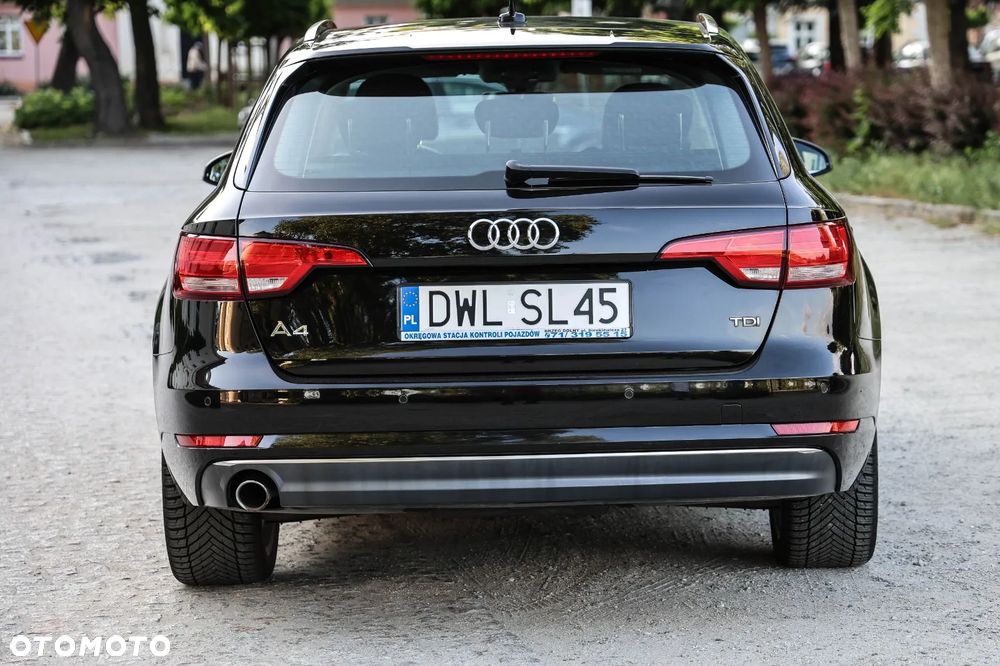 Audi A4 Avant - 6