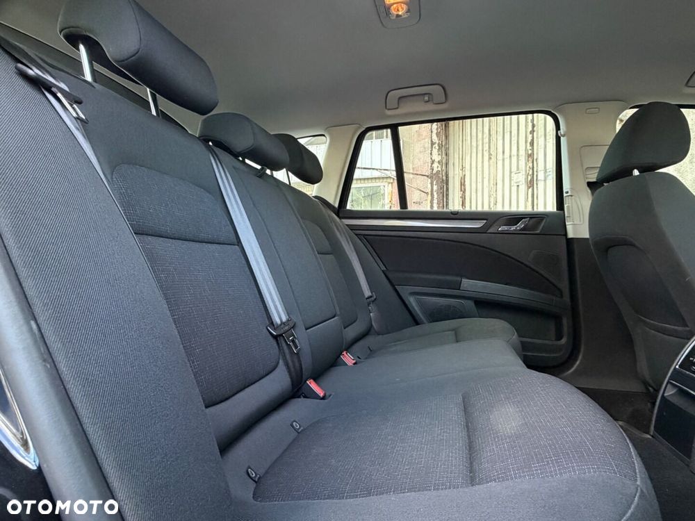 Skoda Superb 2.0 TDI 4x4 Active DSG - 12