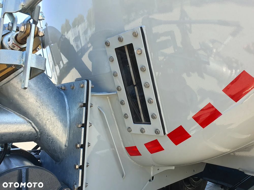 D-TEC Tanktrailer SV2011 Quickliner - 14