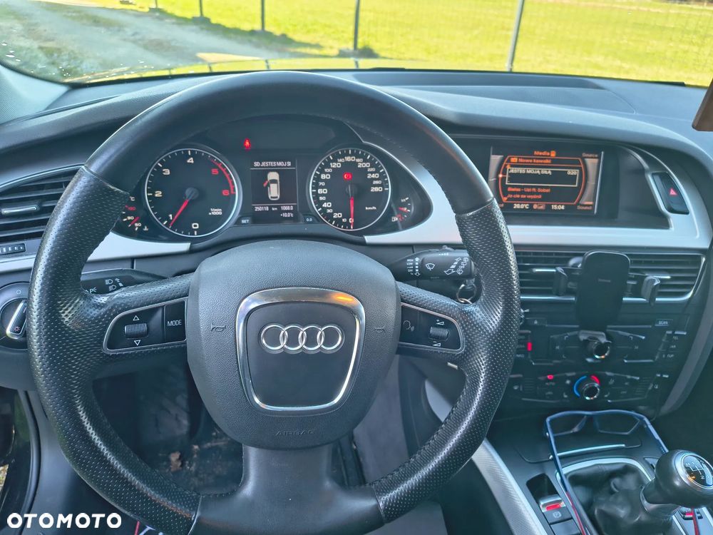 Audi A4 Avant - 9