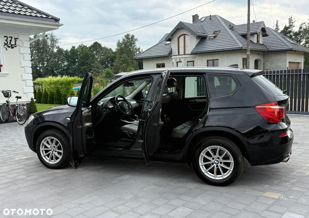 BMW X3 xDrive20d - 16