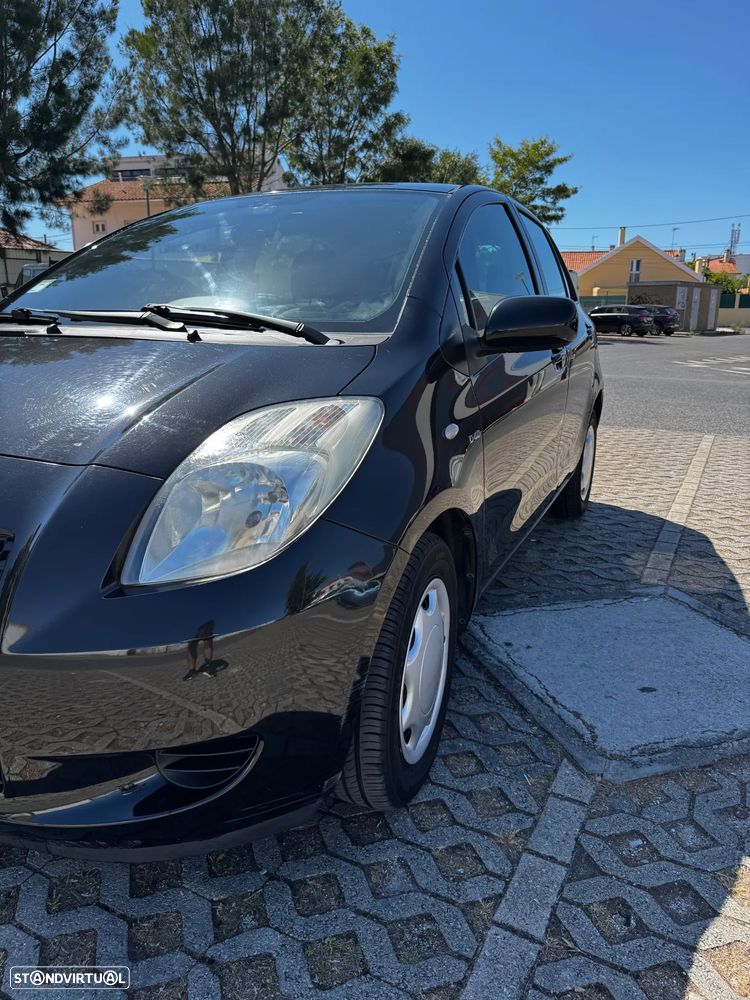 Toyota Yaris 1.4 D-4D - 8