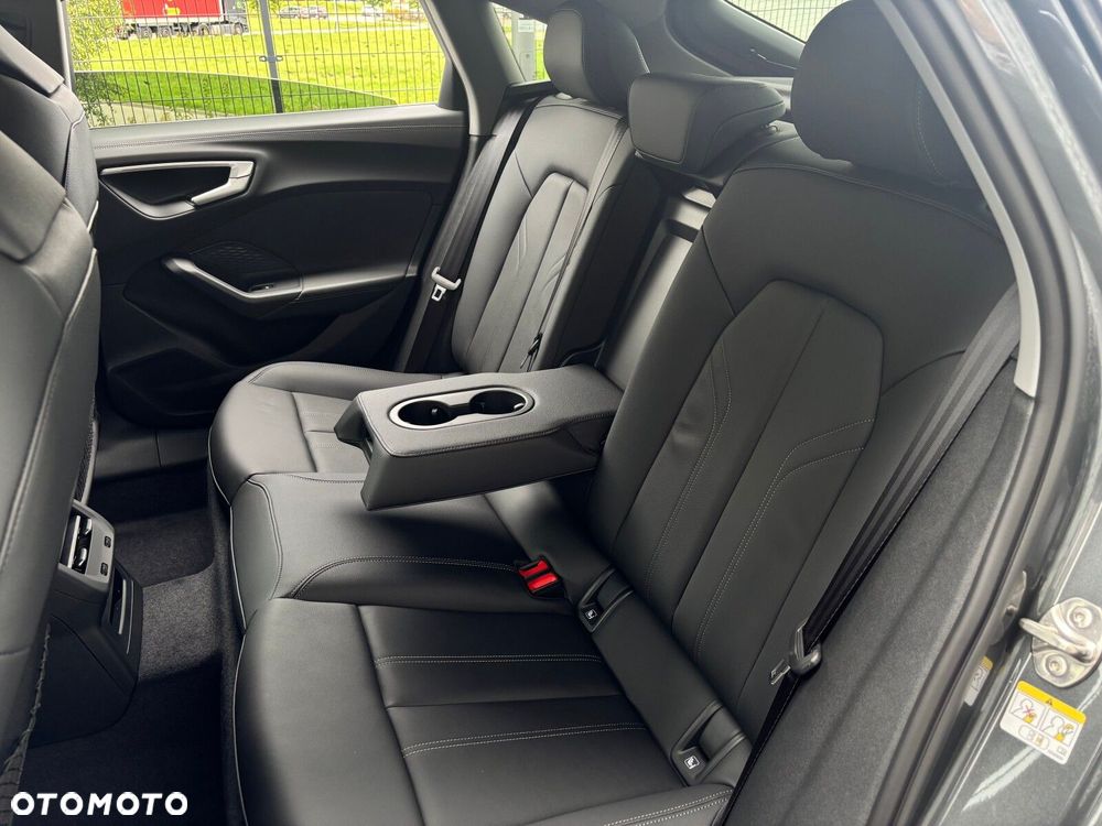 Audi A5 Limousine - 17