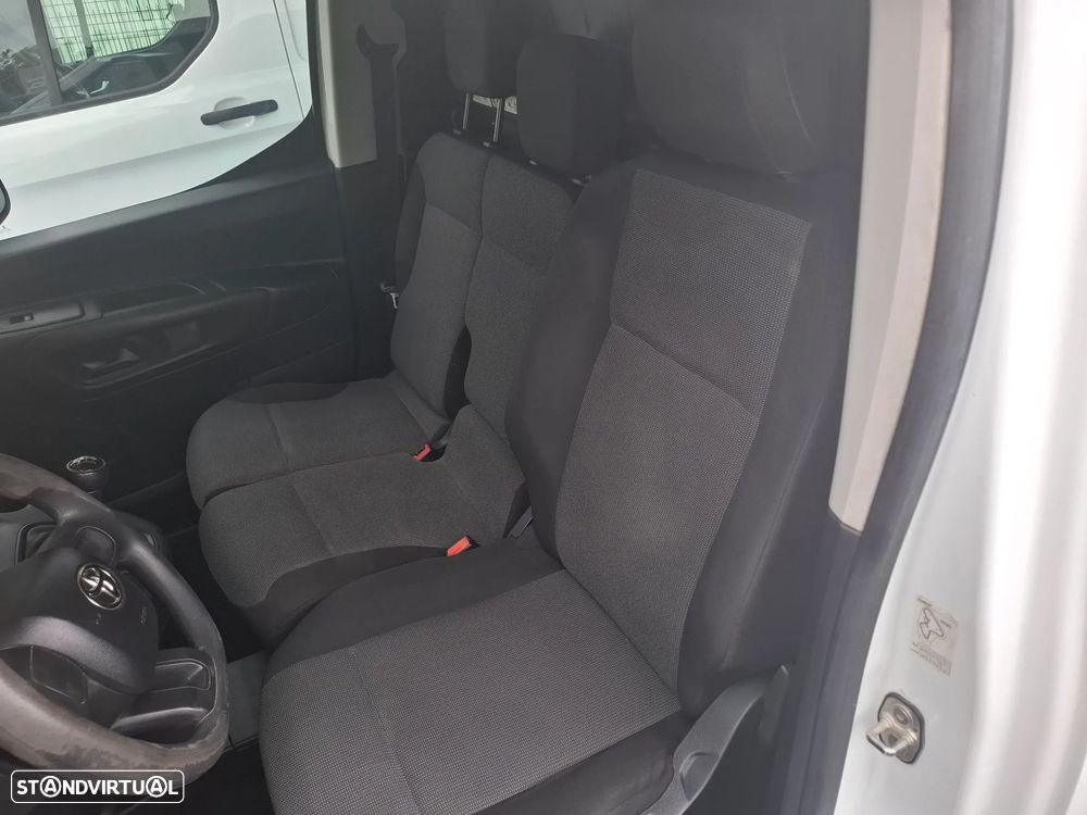 Toyota PROACE CITY 3LUGARES NACIONAL - 12