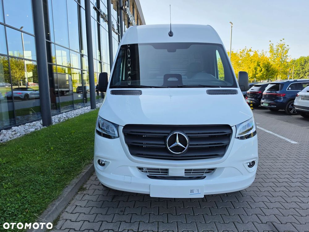 Mercedes-Benz Sprinter 317 CDI Furgon PRO długi 4325 mm L3H2 - 5