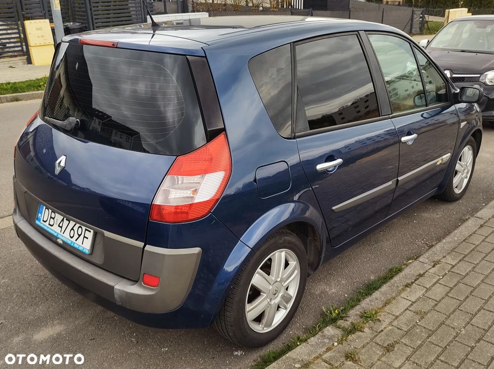 Renault Scenic 1.6 16V Authentique - 3