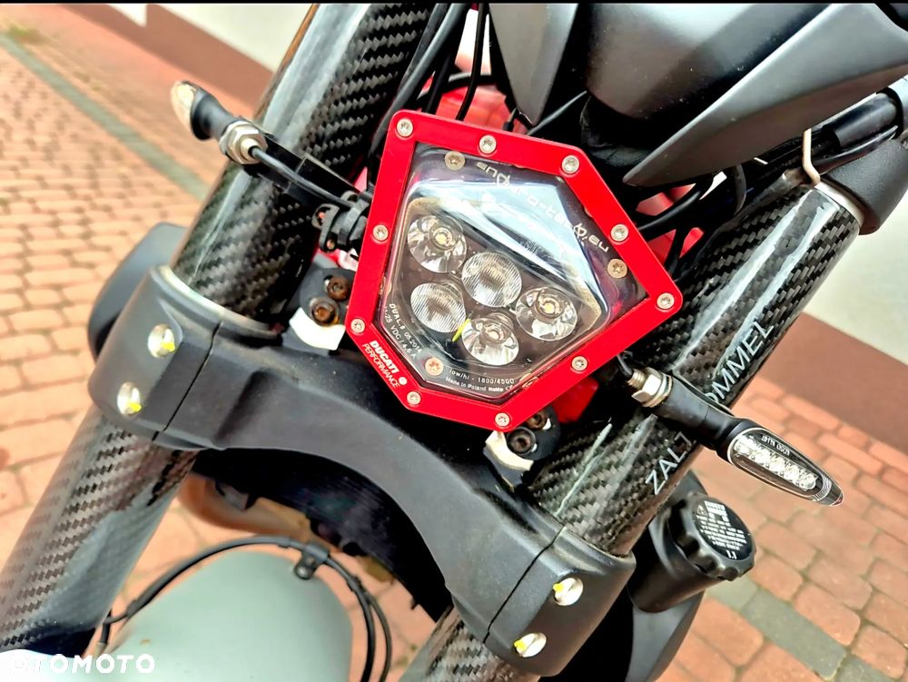 Ducati Monster - 5