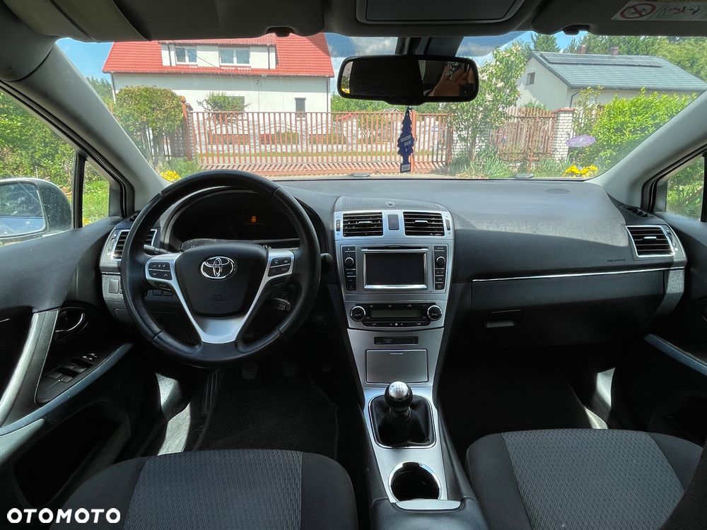 Toyota Avensis 1.6 Edition (2014) - 27
