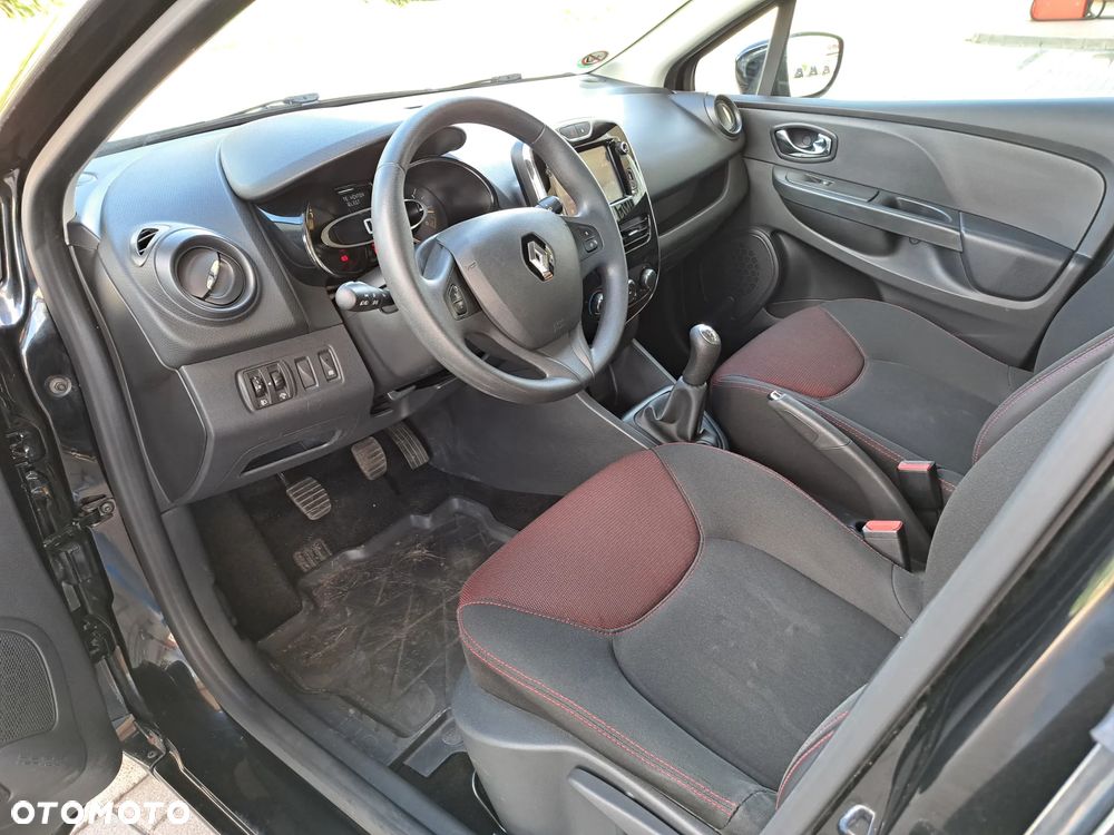 Renault Clio - 14
