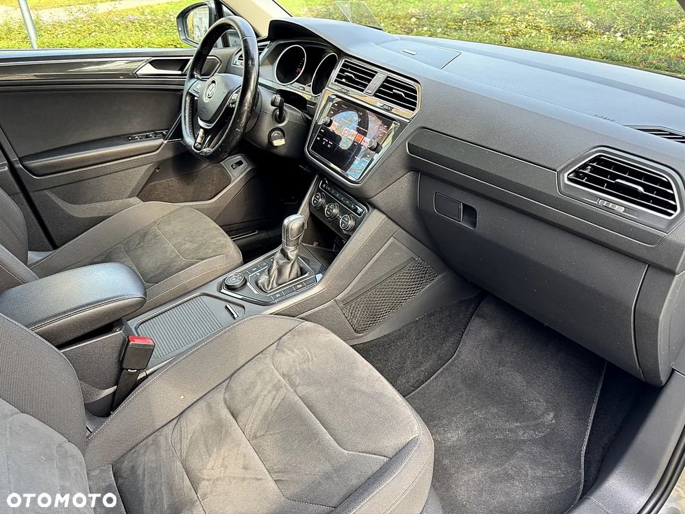 Volkswagen Tiguan 2.0 TDI SCR 4MOTION DSG Highline - 12