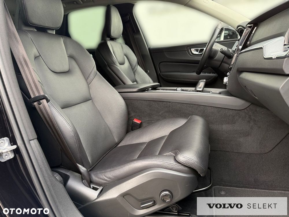 Volvo XC 60 - 26