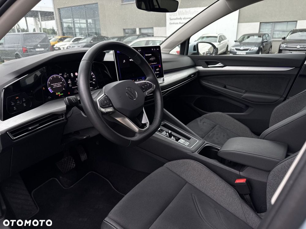 Volkswagen Golf Variant - 10