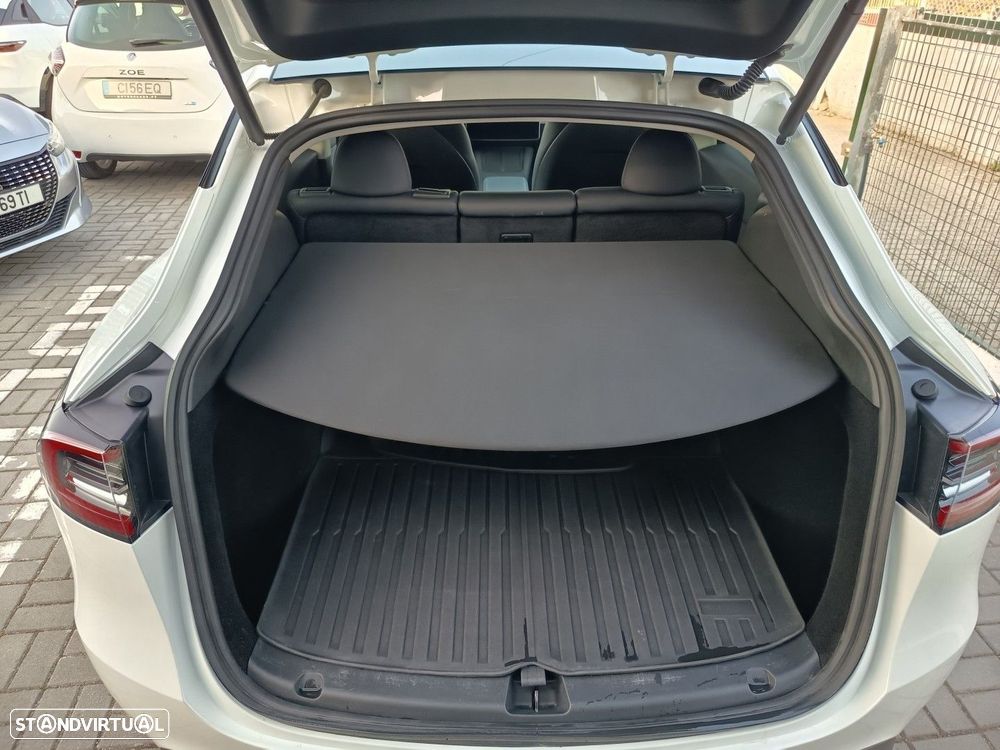 Tesla Model Y Tração Traseira - 17