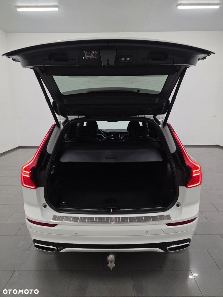 Volvo XC 60 D4 Geartronic RDesign - 37