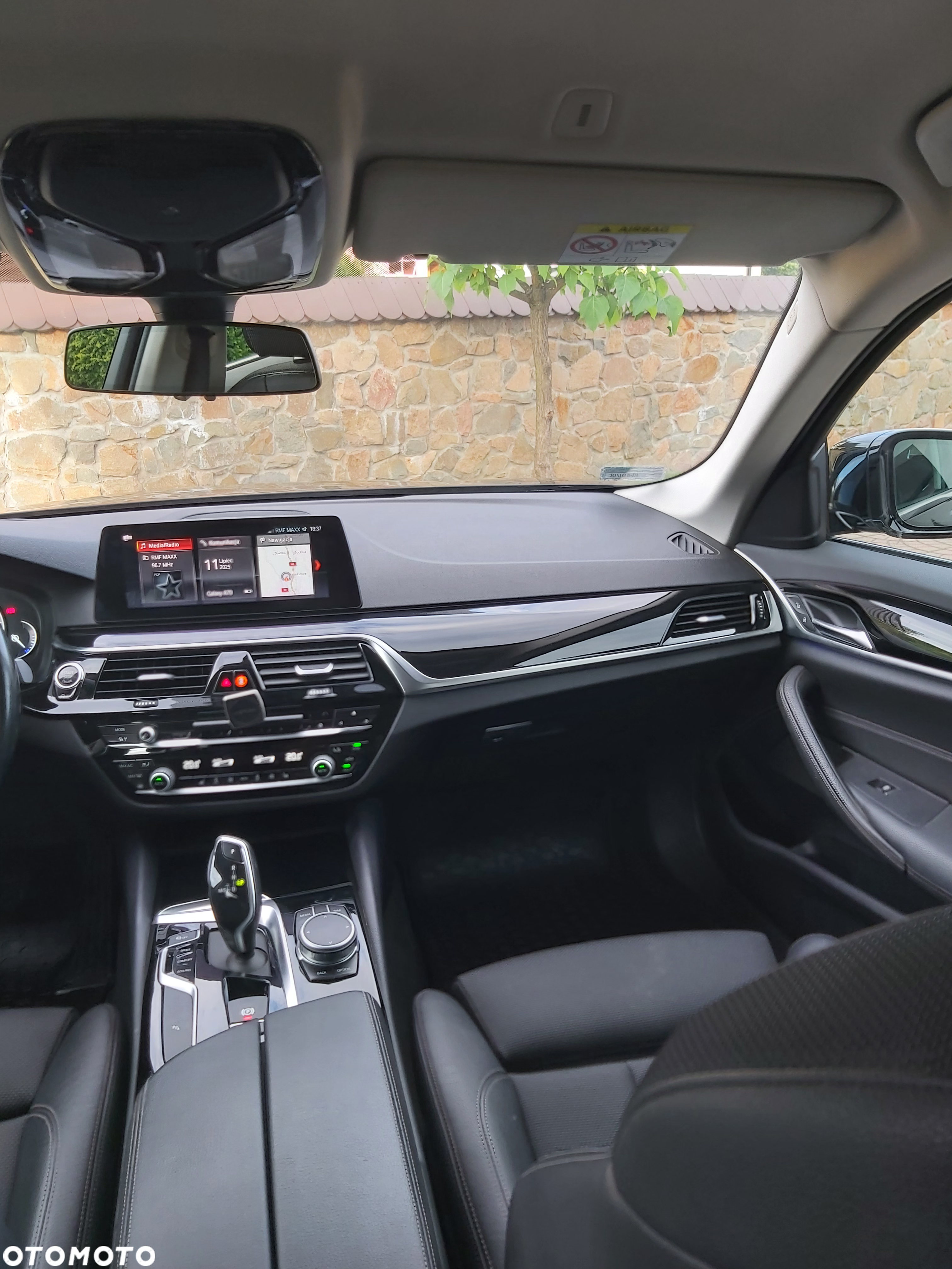 BMW Seria 5 525d Sport Line sport - 8