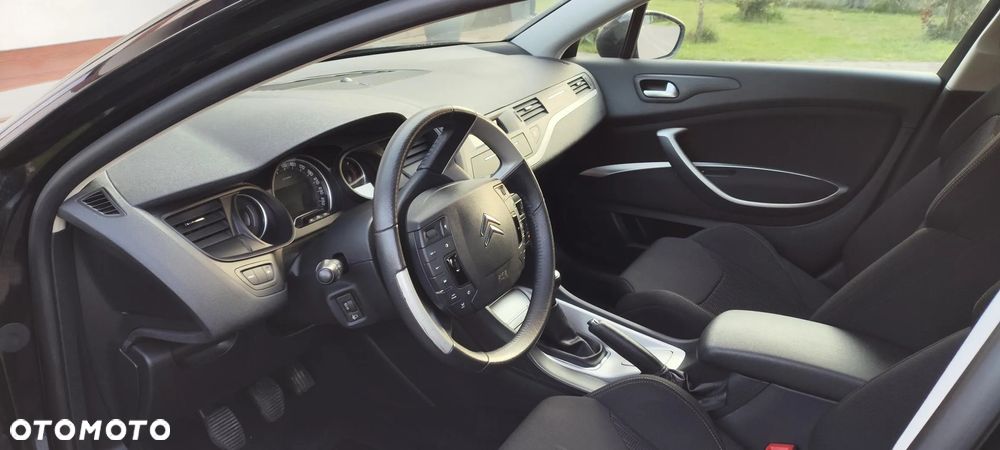 Citroën C5 1.6 HDi Attraction - 12