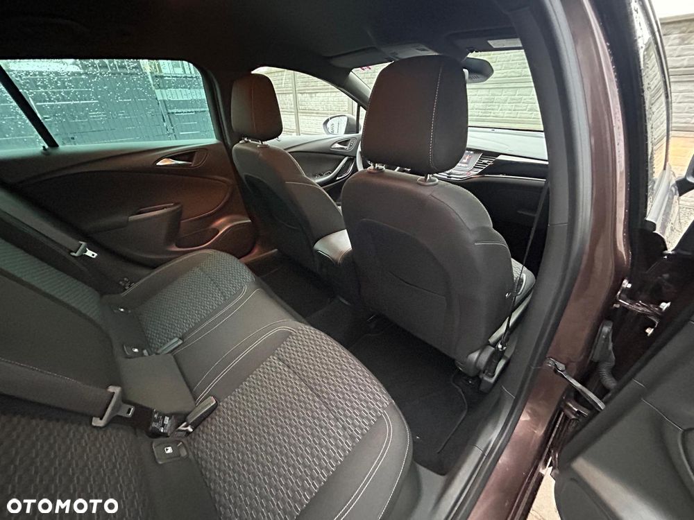 Opel Astra - 18