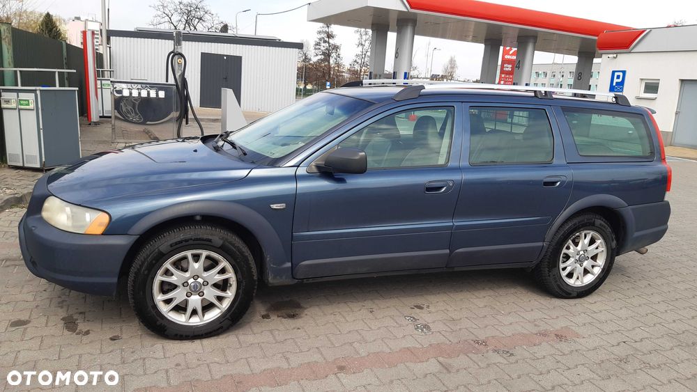 Volvo XC 70 - 1