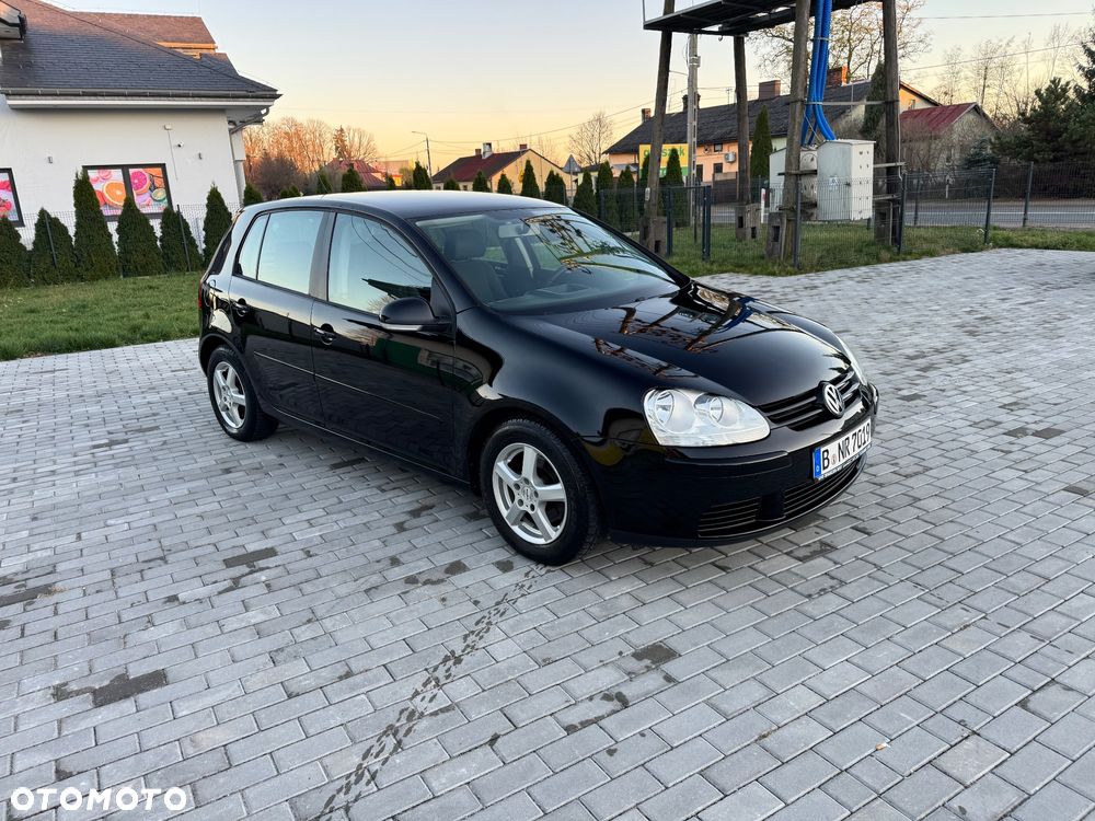 Volkswagen Golf V 1.6 Comfortline - 3
