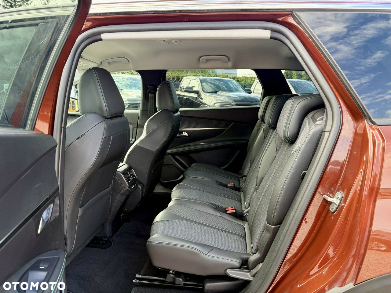 Peugeot 5008 BlueHDI 130 Allure Pack - 9