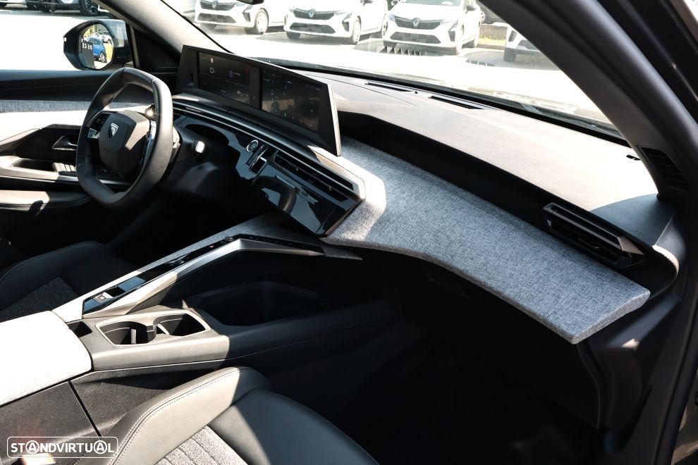 Peugeot 3008 1.2 Hybrid Allure e-DCS6 - 13