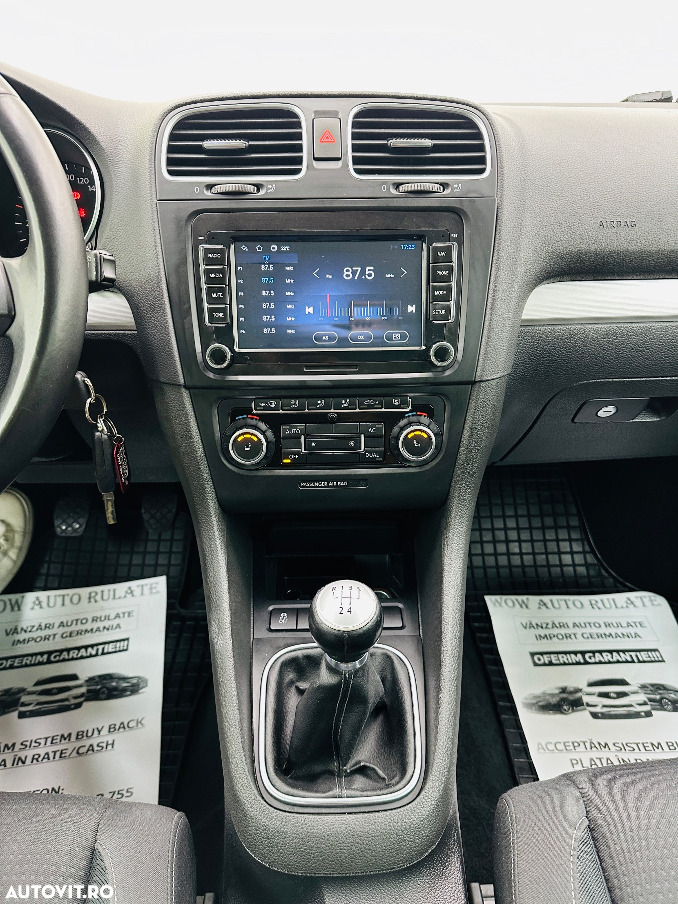 Volkswagen Golf - 26