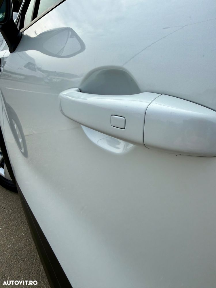 Renault Captur MHEV 140 Techno - 23