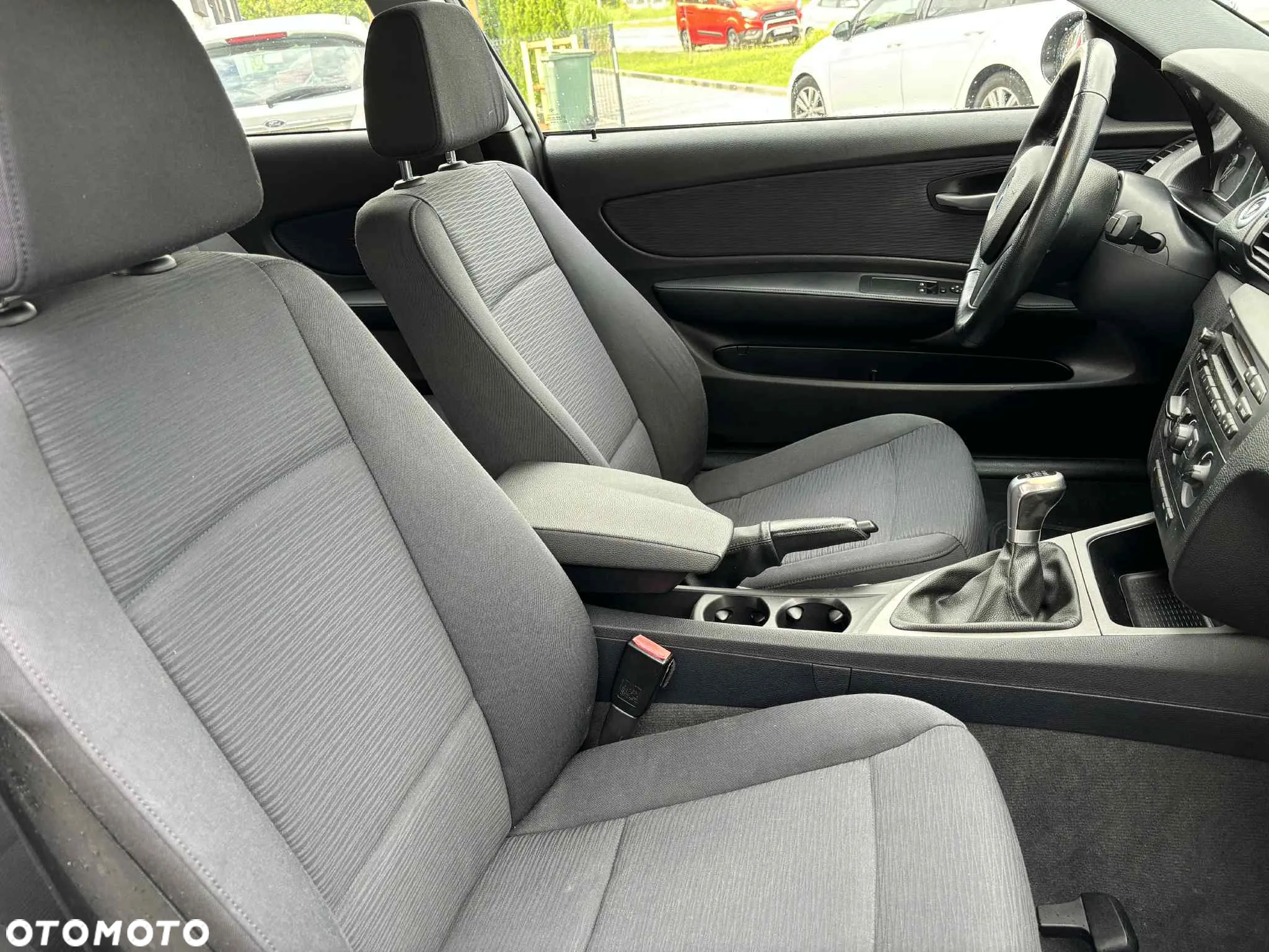 BMW Seria 1 116i - 6