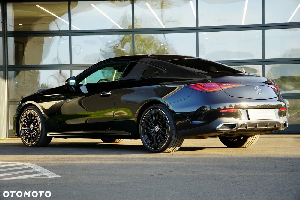 Mercedes-Benz CLE 180 9G-TRONIC Edition AMG Line - 6