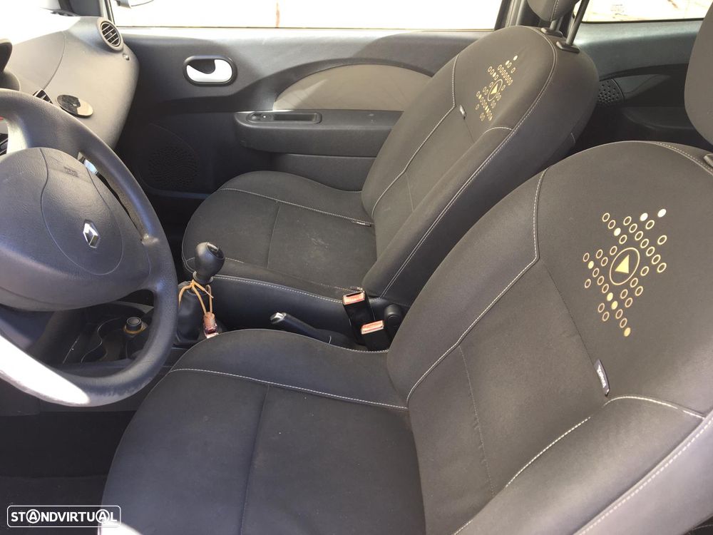 Renault Twingo 1.2 16V Yahoo - 7