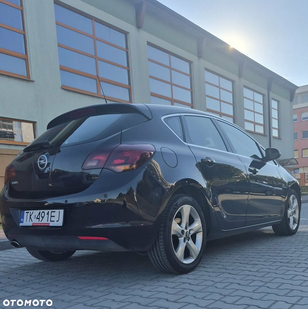 Opel Astra 1.4 T Cosmo - 15