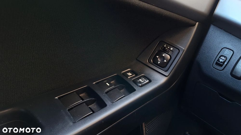 Mitsubishi Lancer 1.5 - 24