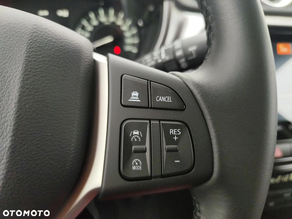 Suzuki Vitara 1.4 Boosterjet mHEV Premium Plus 2WD - 24