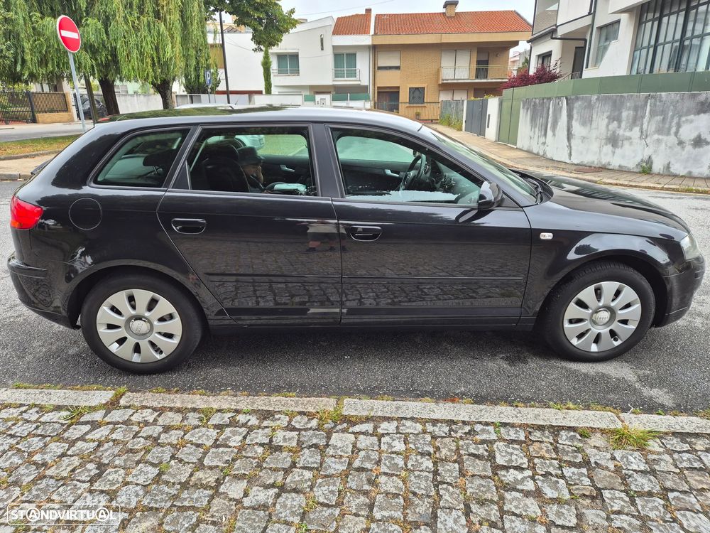 Audi A3 Sportback 1.9 TDi Ambiente - 6